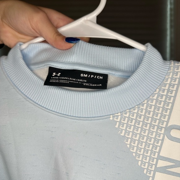 Under Armor light blue crewneck women’s small - Picture 7 of 7